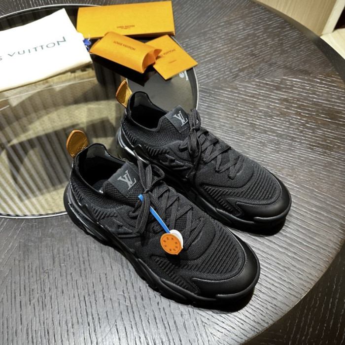 LV SNEAKER Runner Tatic FOR-LV393