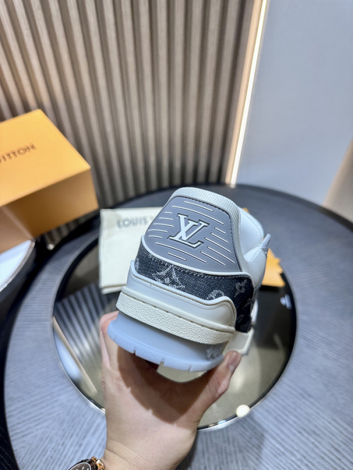 LV SNEAKER LOW FOR-LV154