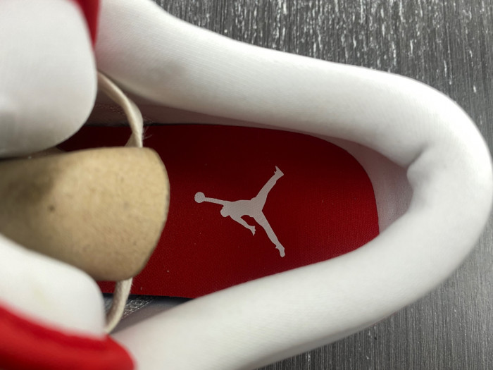 AIR JORDAN 1 LOW SE GS