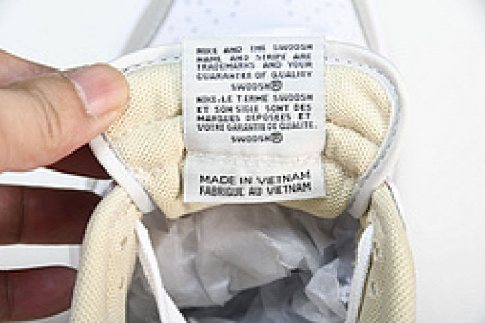Nike Dunk Low "Spray Paint" FD0661-100