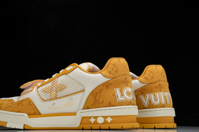 LV SNEAKER LOW 121205