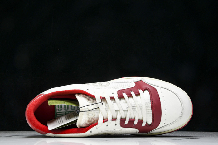 Gv*c sneaker
