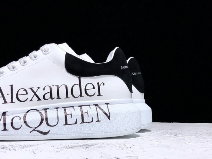 MQ Sneakers