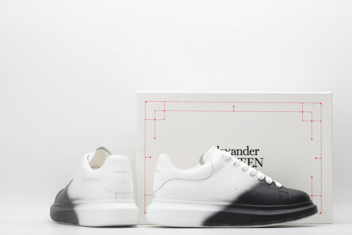 MQ Sneakers