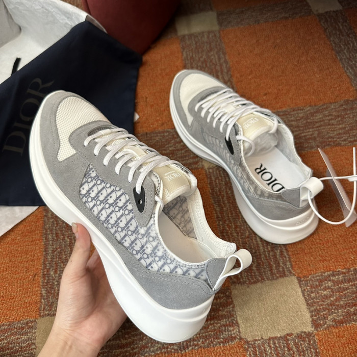 D10R B25 SNEAKER B25-09