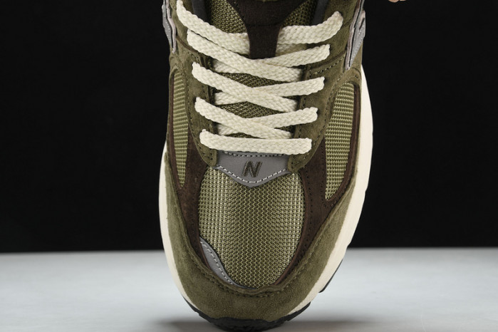 new Ba1an*e yeeshoes m2002rhn
