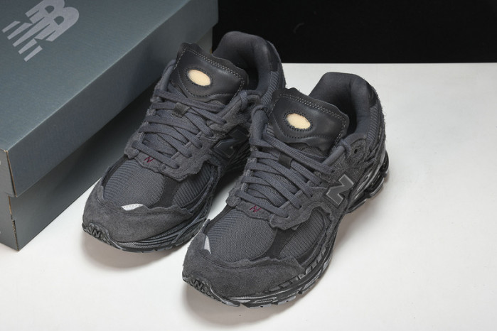 new Ba1an*e yeeshoes m2002rdb