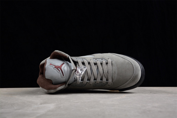 A Ma Maniére x Air Jordan 5 “Light Bone”  FD1330-006