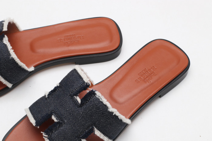 H*RMES SLIDS HM-18