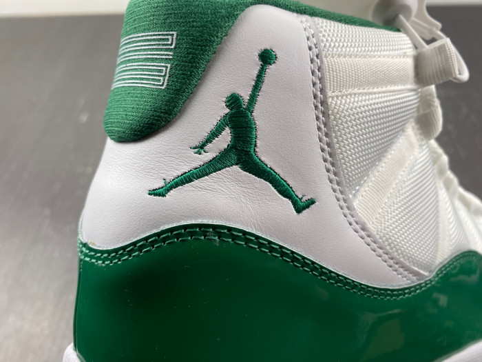 Air Jordan 11 CT8012-113
