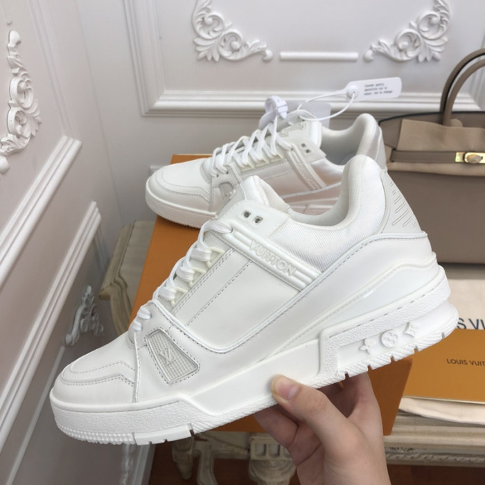 LV SNEAKER LOW 0516-001