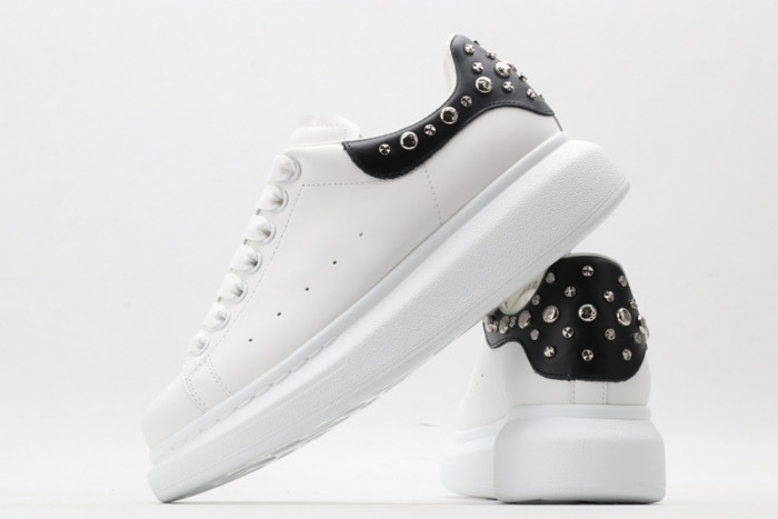 MQ Sneakers