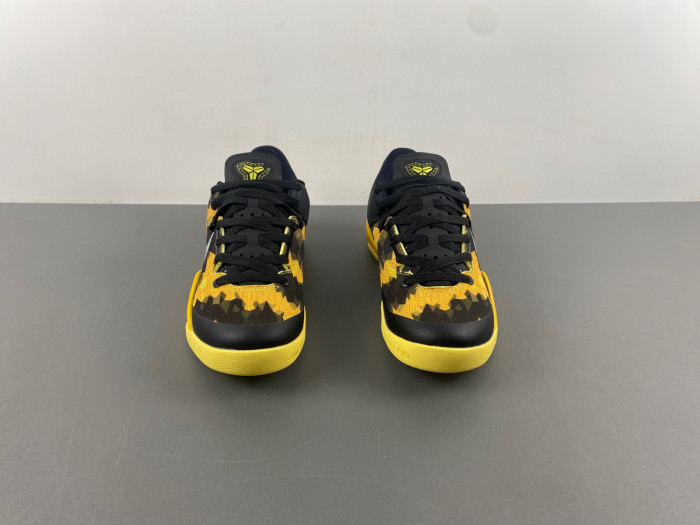 Nike Kobe 8  555286-077