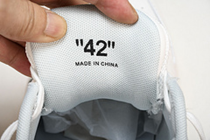 OF SNEAKER FOR71001