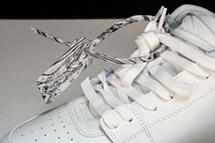 OF SNEAKER FOR71001