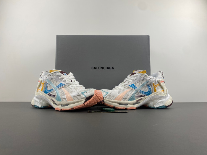 BLCG RUNNER 772774-W3RNY-0326