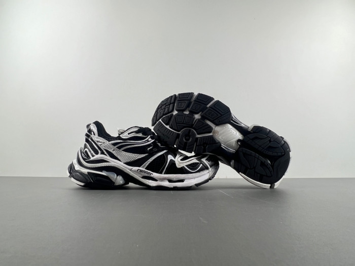BLCG RUNNER 779064-W3RBXP-0213
