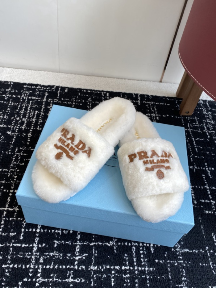 PRA*DA SLIPPERS