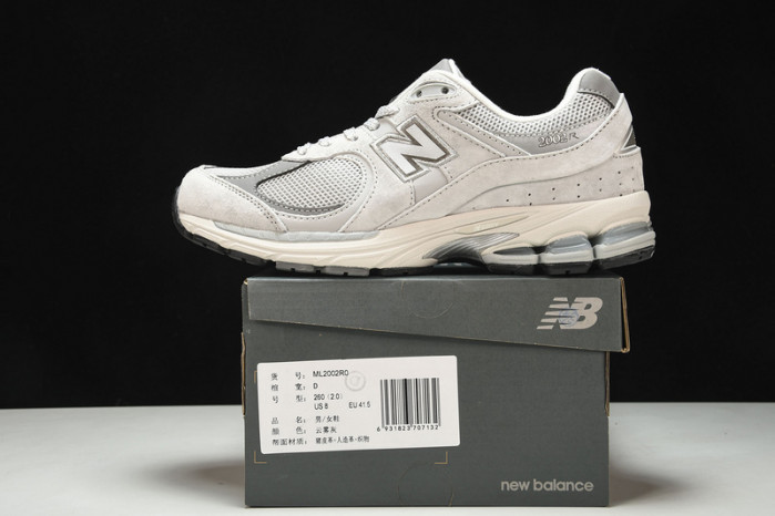 new Ba1an*e yeeshoes  ml2002ro