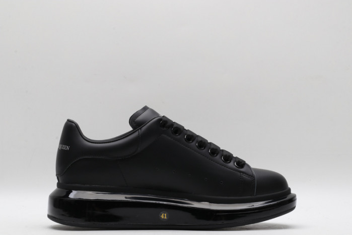 MQ Sneakers