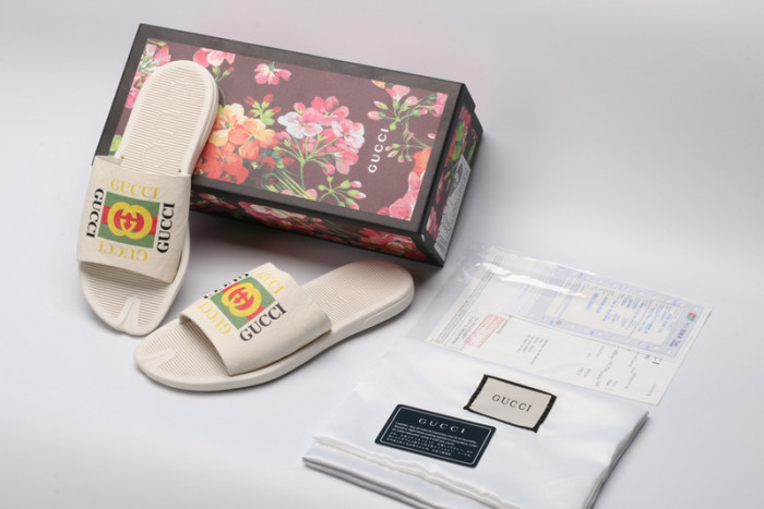 Gv*c slippers