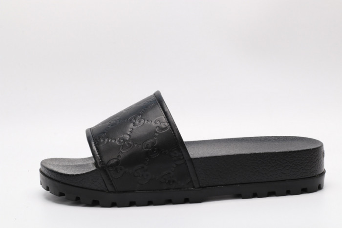 Gv*c slippers