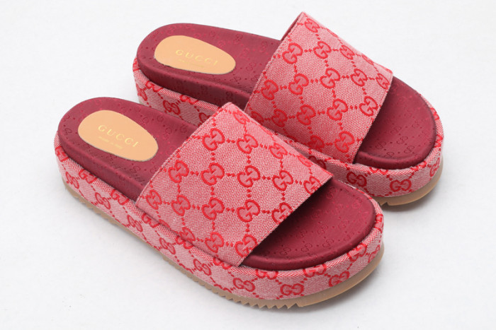 Gv*c slippers