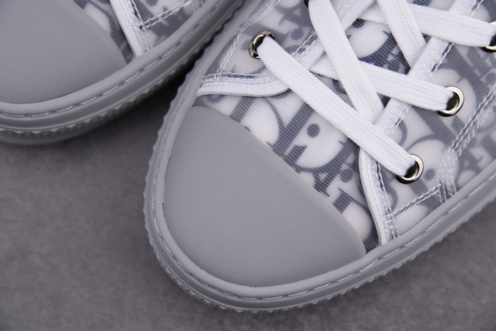 D10R B23 Sneakers Low Top