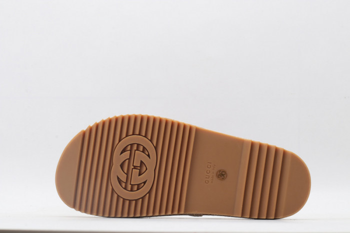 Gv*c slippers