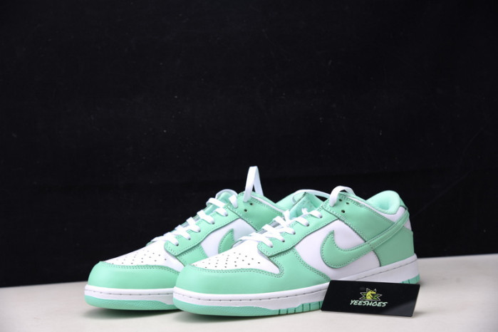 Nike Dunk Low Green Glow W DD 1503-105